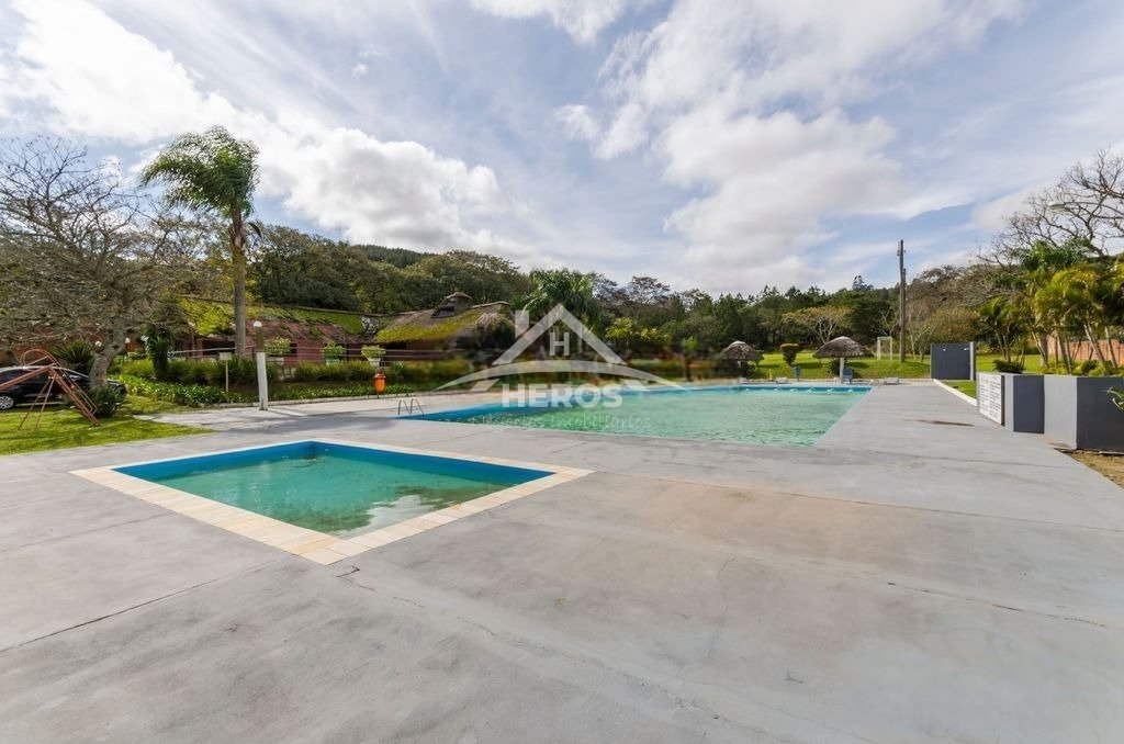 Casa condomínio, 3 dorm, Serraria, 120m², R$470mil
