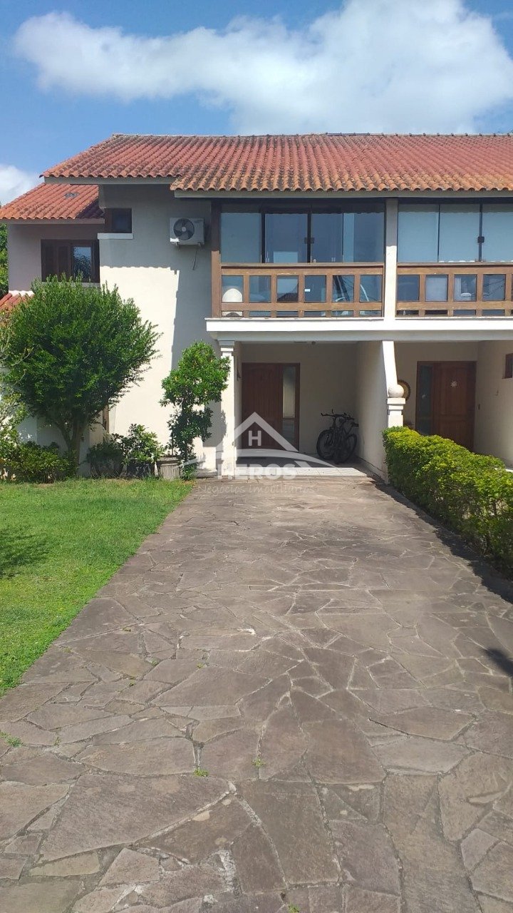 Casa cond, 3 dorm, Ipanema, R$ 1,2milhão