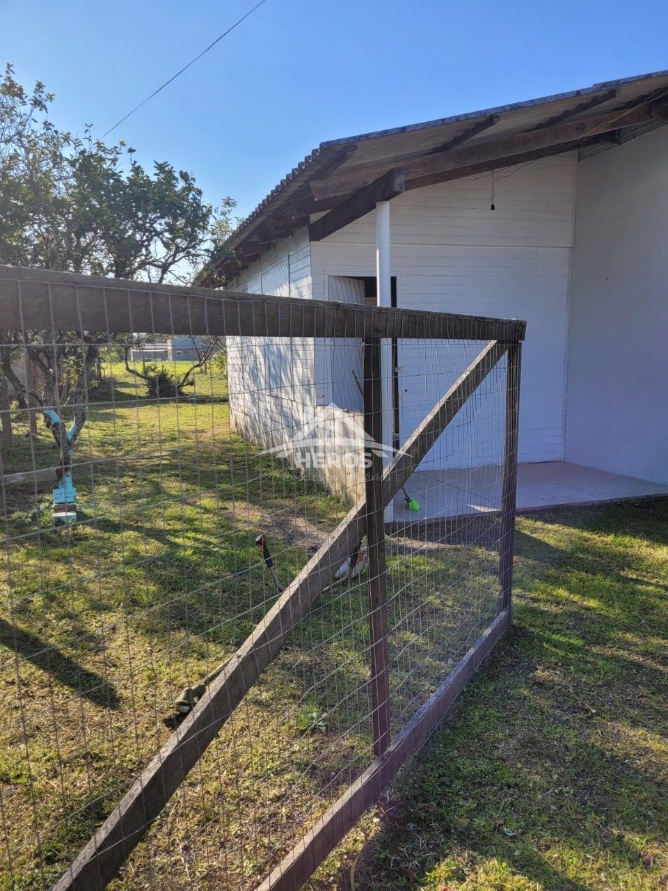 Casa 2 dormitórios, Itapuã, R$ 170mil