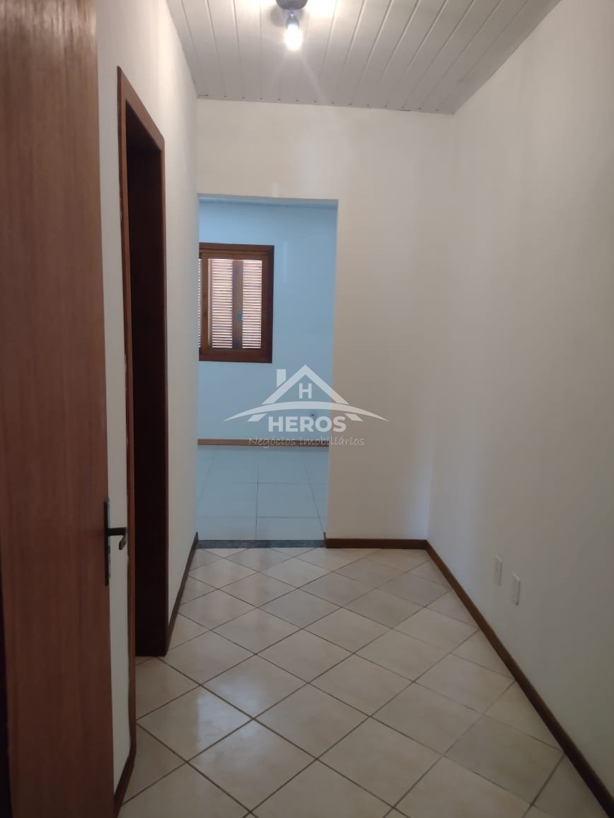 Casa 2 dorm, Moradas do Sul, R$ 286 mil.