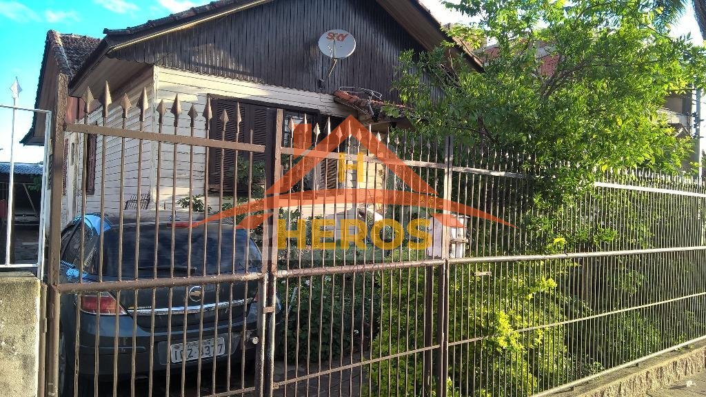 Terreno 300m², Cavalhada, R$ 450mil