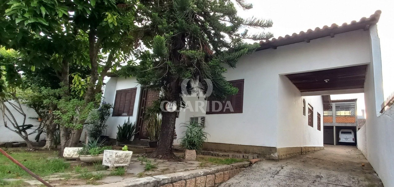 Casa 3 dorm, 234m², Vila Nova, R$ 380mil