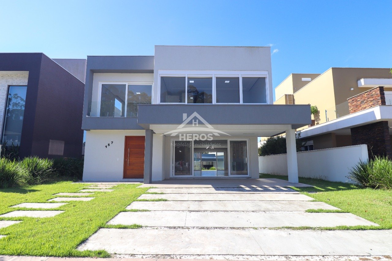 Casa cond, 3 suítes, Alphaville, R$ 1,99 milhão