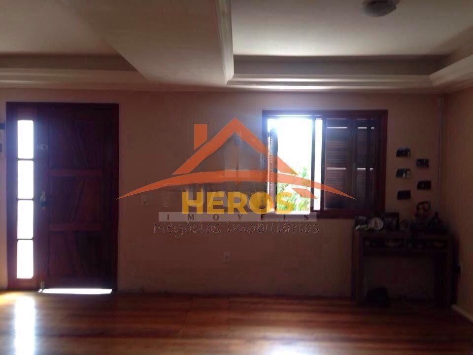 Casa 3 dorm, 160m², Lomba do Pinheiro,  R$ 480mil