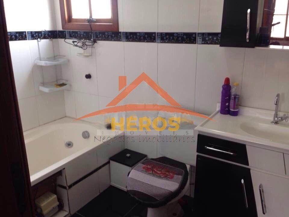 Casa 3 dorm, 160m², Lomba do Pinheiro,  R$ 480mil