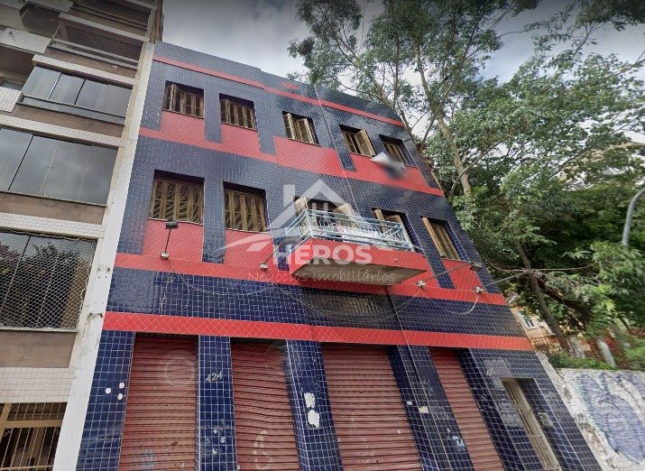 Prédio Comercial no Centro, 500m², R$ 2,2 milhões