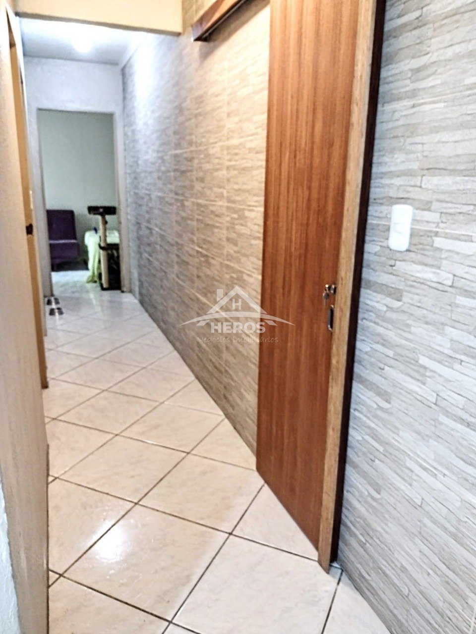Apartamento 3 dorm, 61m², Jardim Itú, R$ 250mil
