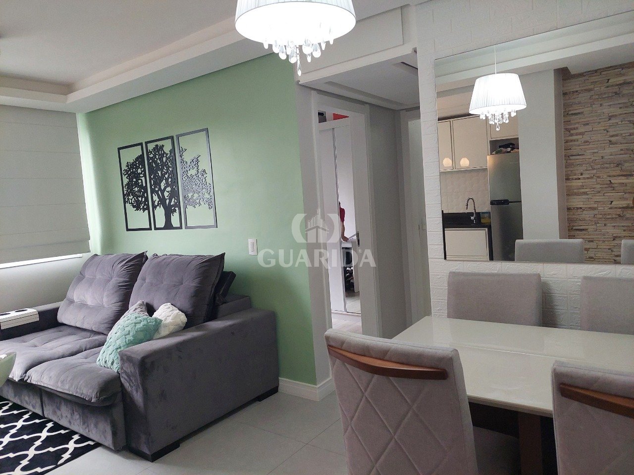 Apartamento 2 dorm, 48m², Cavalhada, R$268 mil