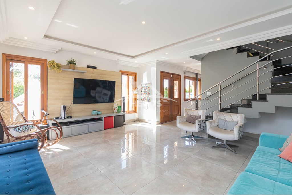 Casa em Condomínio 221173