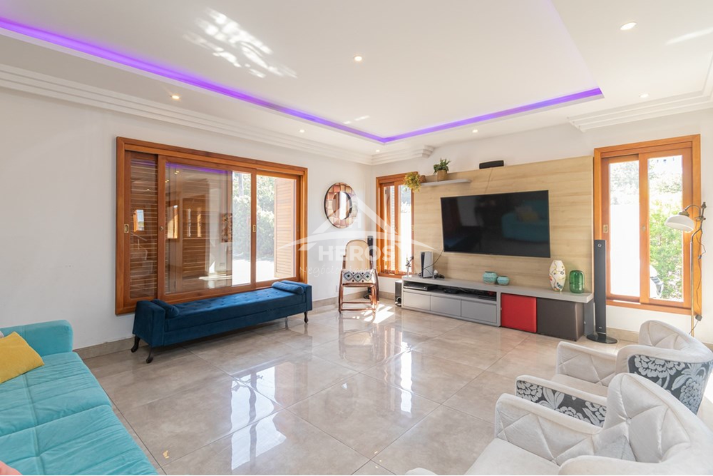 Casa em Condomínio 221173