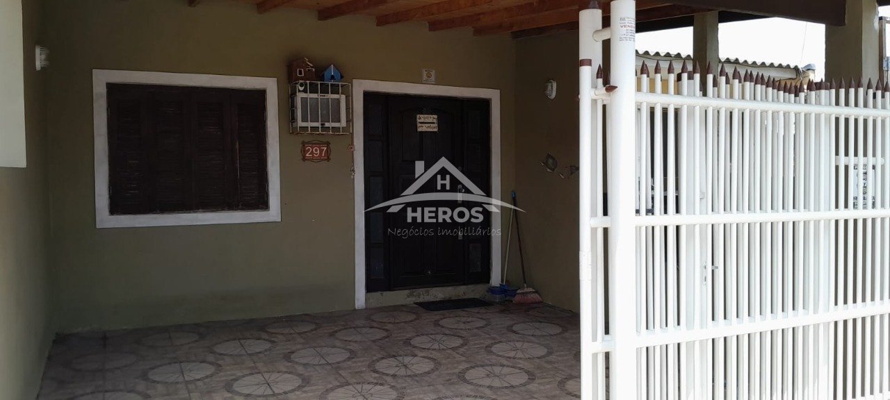 Casa 2 dorm 55m², Hípica, R$ 212mil