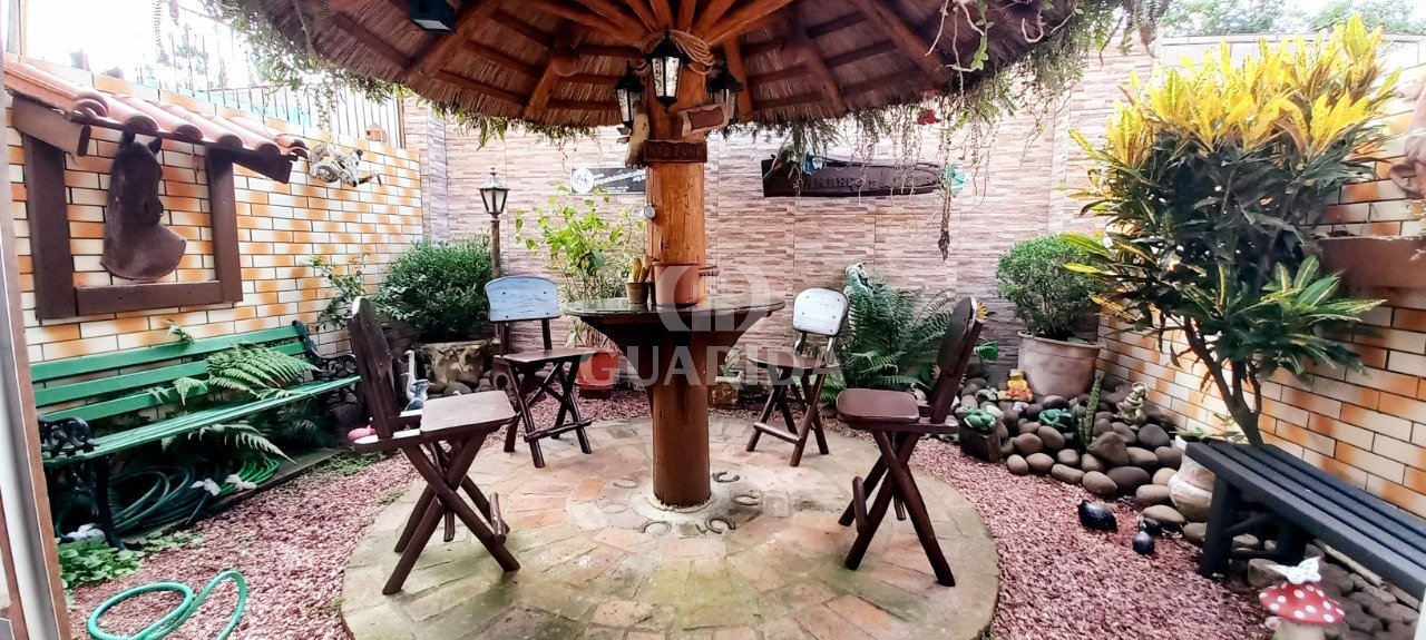 Casa condomínio 2 dorm, 116m², Hípica, R$ 430mil