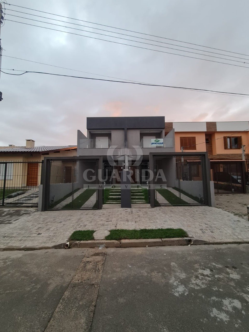 Casa 3 dorm, 123m², Guarujá, R$ 505mil