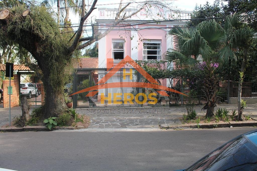 Casa 5 dorm, 282m², Teresópolis, R$ 1,14 milhão