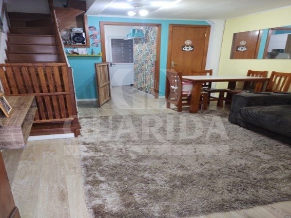 Casa condomínio, 2 dorm, Hípica, R$ 285mil