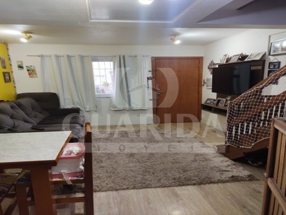 Casa condomínio, 2 dorm, Hípica, R$ 285mil