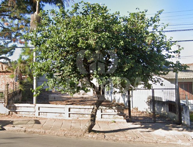 Terreno com 334m², Cavalhada, R$ 450mil