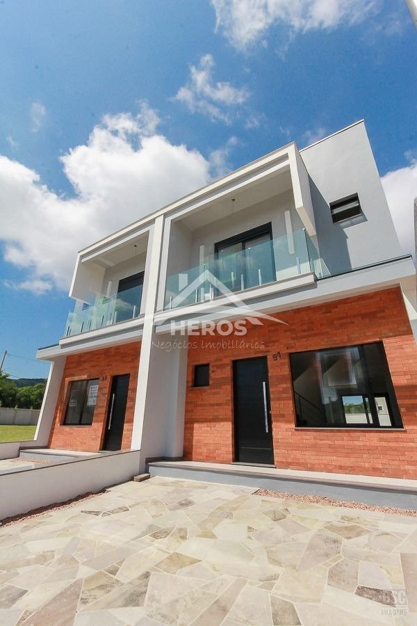 Casa em consomínio, 3 dorm, 115m², R$ 636m³