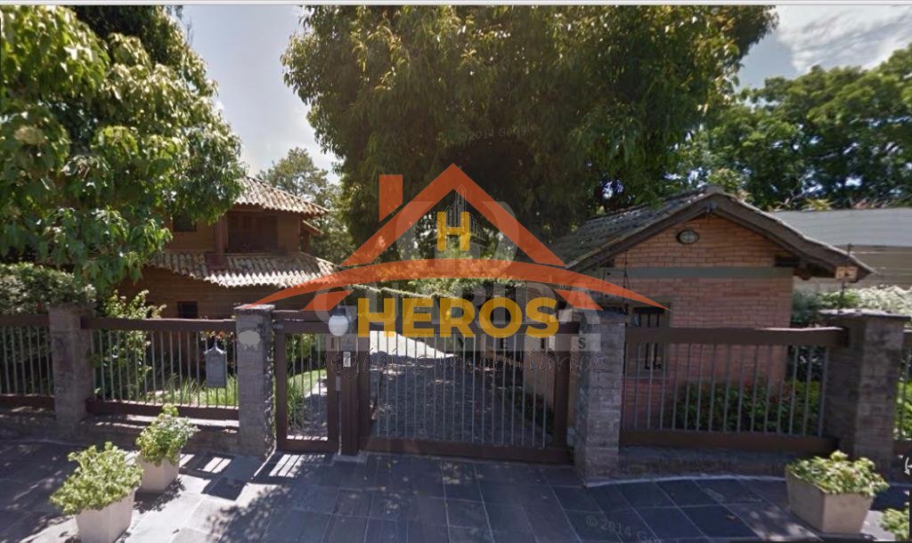 Casa 4 suítes, 500m², Tristeza, R$ 3,0milhões