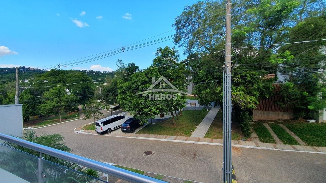 Casa 3 dorm, Vila Nova, 195m², R$ 1,1 milhão