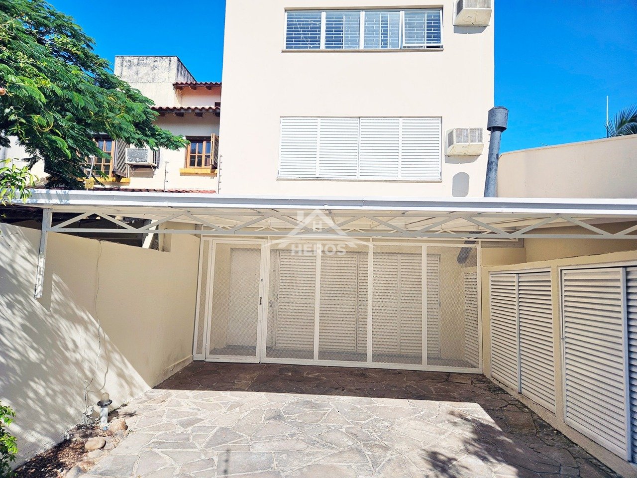 Casa 4 dormi,Ipanema, 233m²,R$530 Mil.
