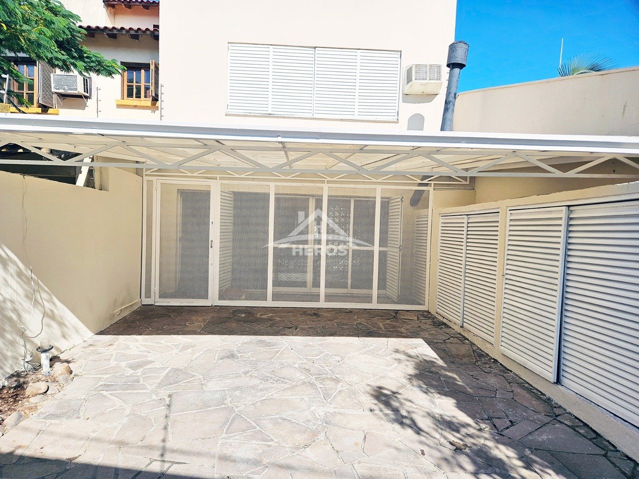 Casa 4 dormi,Ipanema, 233m²,R$530 Mil.