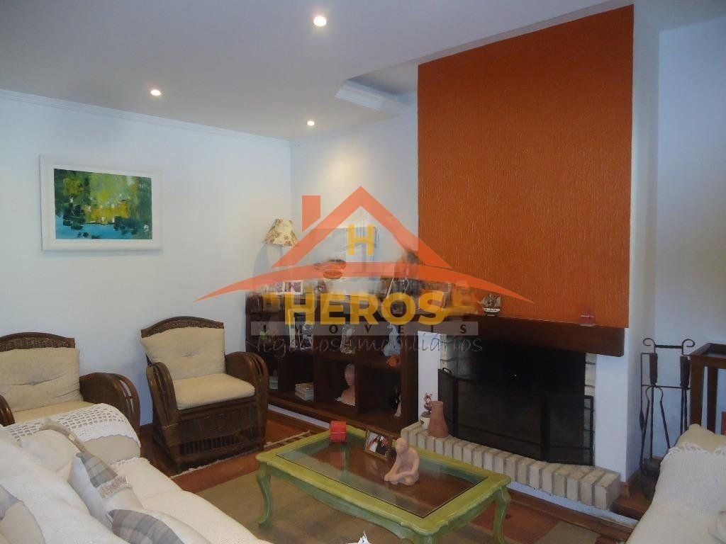 Casa 3 suítes, 290m², Ipanema, R$ 960mil