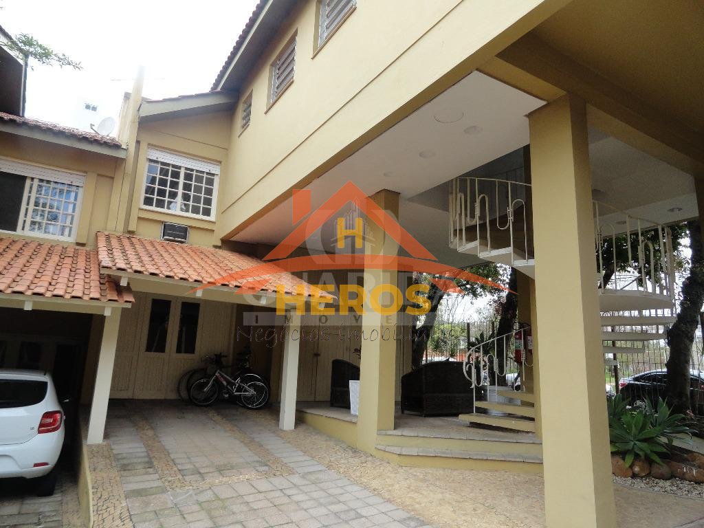 Casa 3 dorm, 162,5m², Tristeza, R$ 720mil