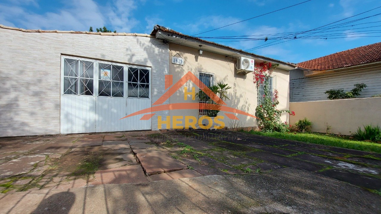 Terreno 293m², Cavalhada, R$ 400mil