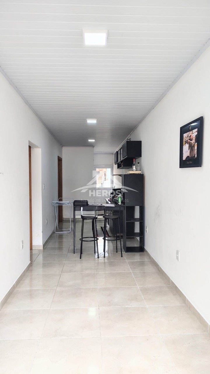 Casa térrea, 02dorm,01suíte,pátio,Hípica,320mil