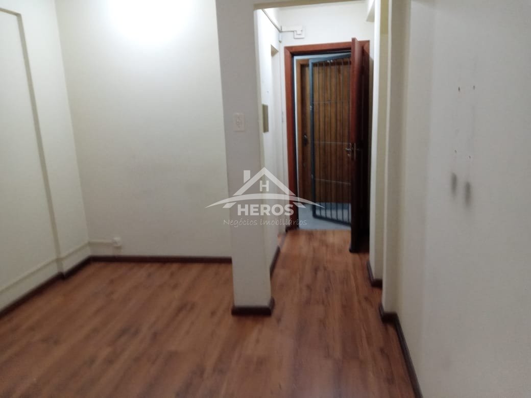 Sala comercial, Centro, 17m², R$ 85mil