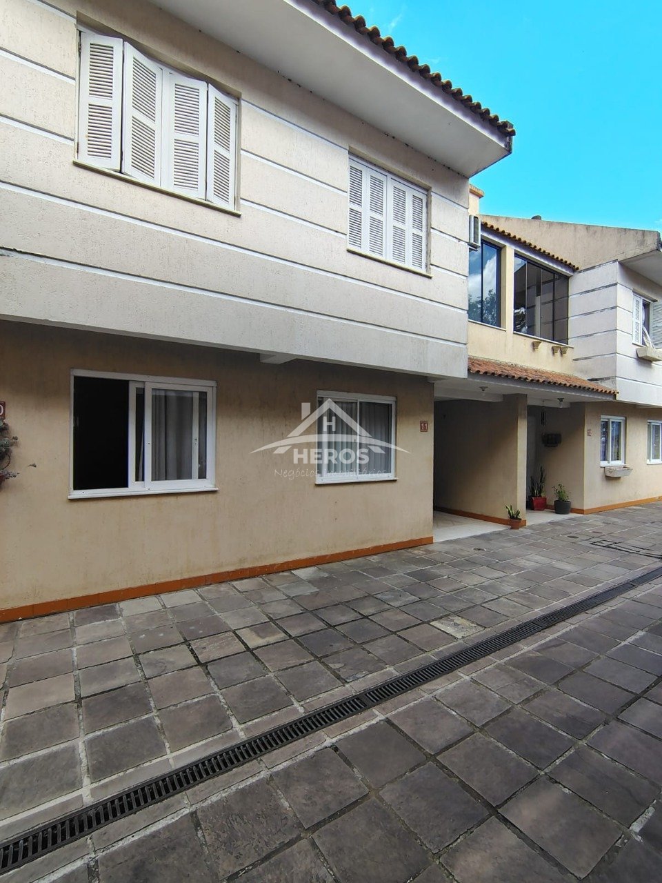 Casa em cond, 3 dorm, Serraria, 95m², R$ 295mil