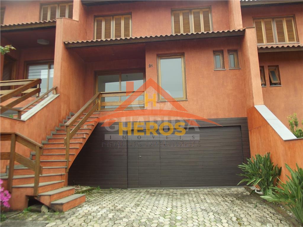 Casa condomínio, 370m², Cristal, R$ 1,49 milhão