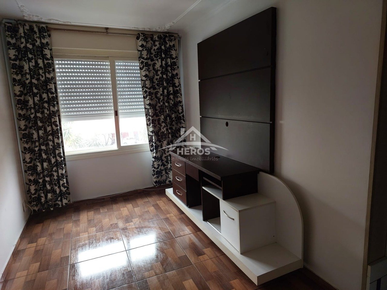 Apto 2 dorm, Vila Ipiranga, 55m², R$ 270 mil