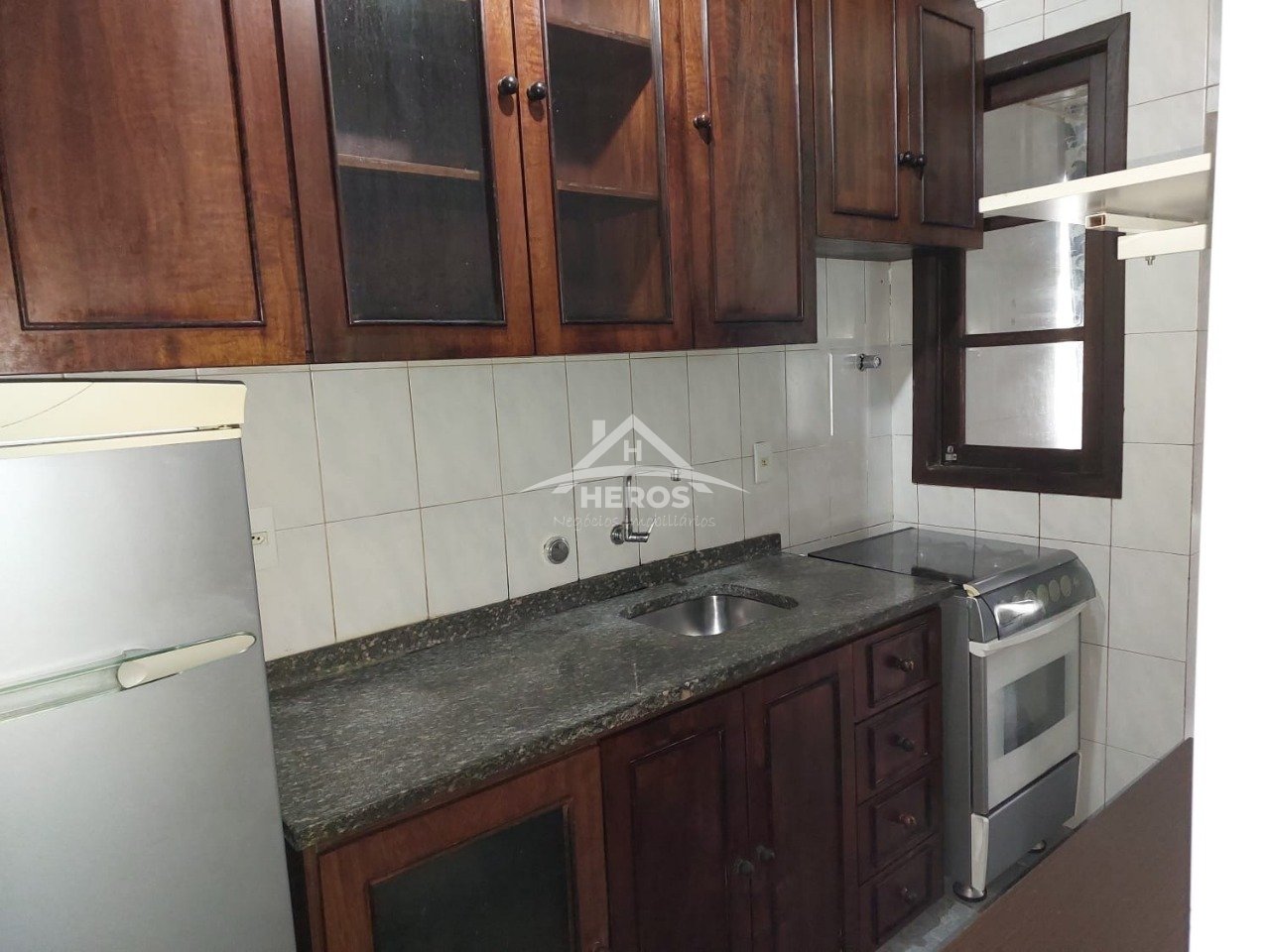 Apto 2 dorm, Vila Ipiranga, 55m², R$ 270 mil