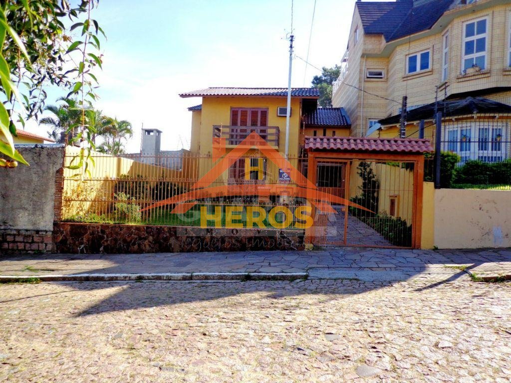 Casa 3 dorm, 155m², Cavalhada, R$ 650mil