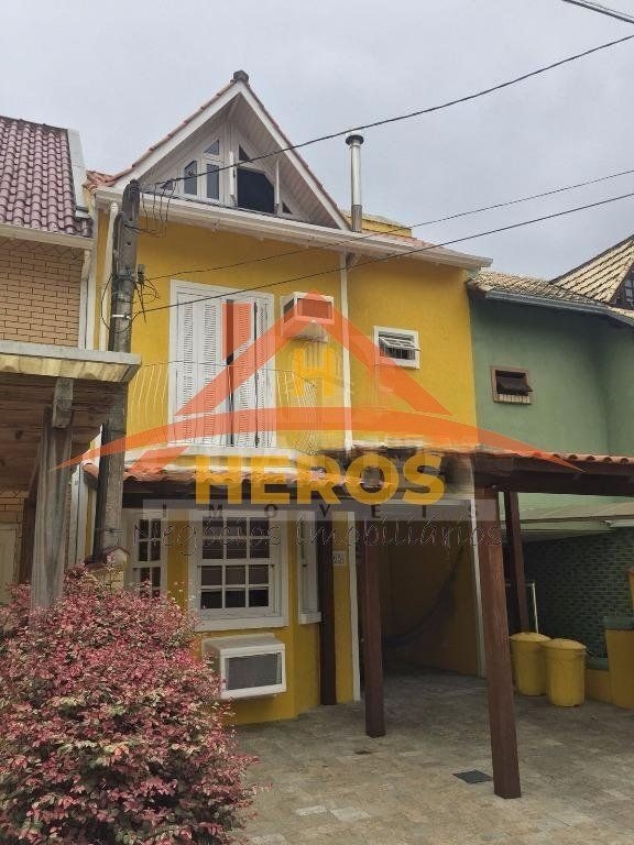Casa em condomínio, Guarujá, 167m², R$ 495mil