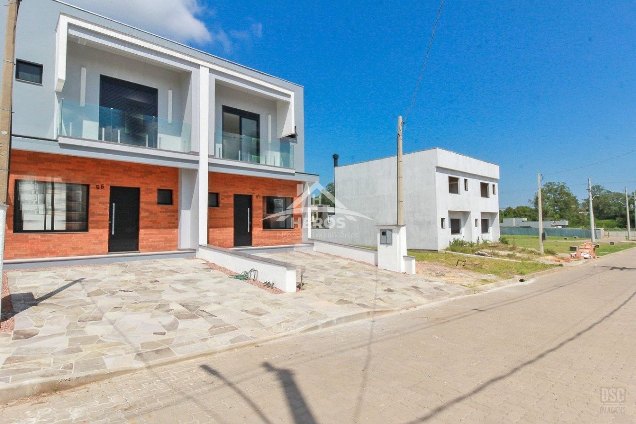 Casa condomínio, 3 dorm, 115m², R$ 636mil
