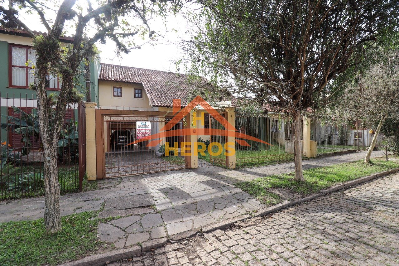 Casa 3 dorm, 181m², Espírito Santo, R$ 690mil
