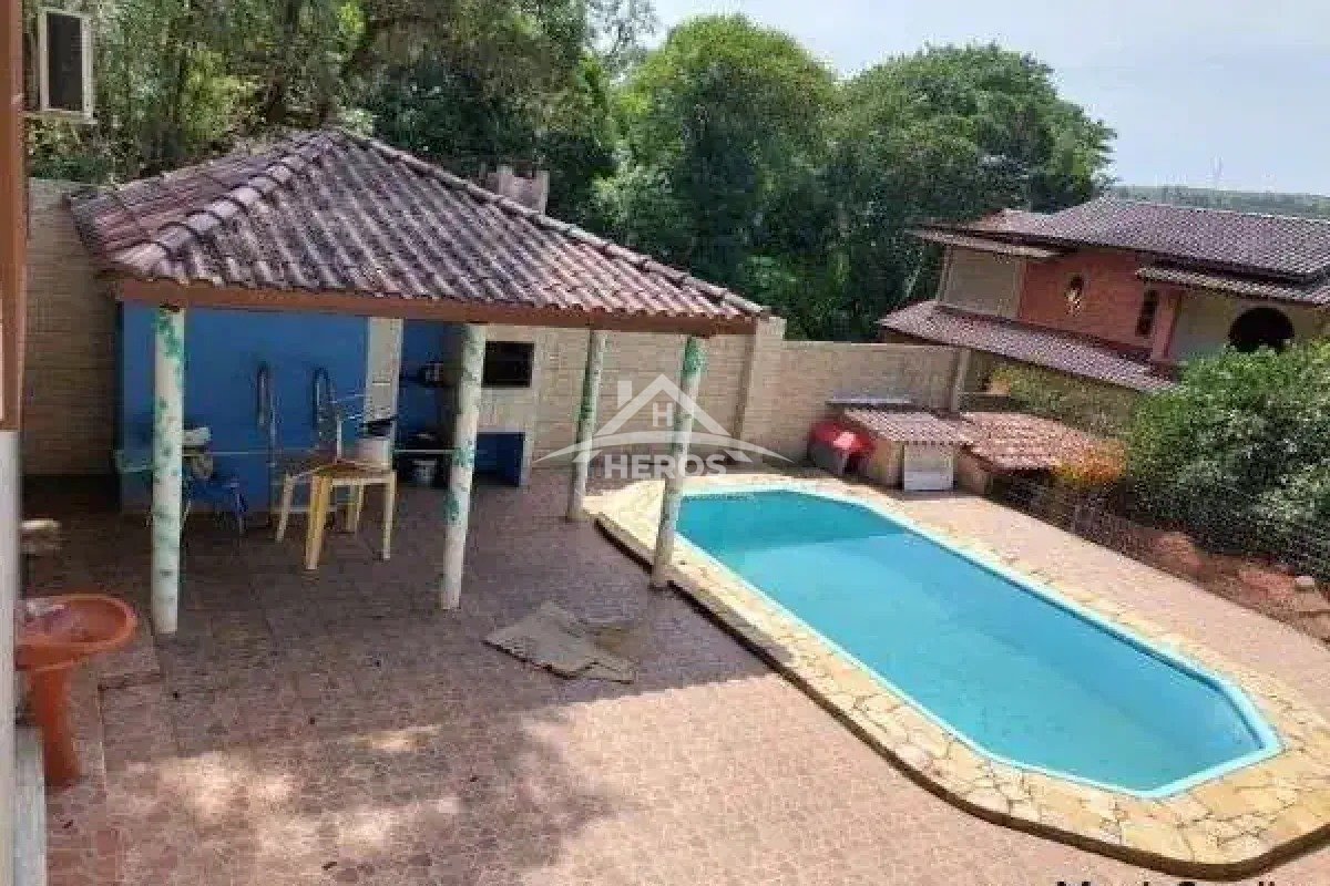 Casa 2 dorm, Vila Nova , 120m²; R$ 560mil