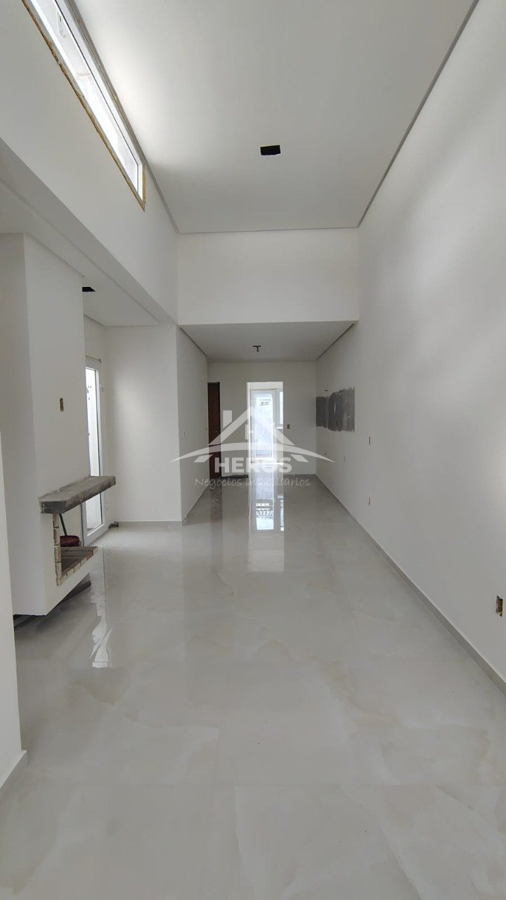 Casa térrea 3 dorm, 130m², Hípica, R$ 450mil