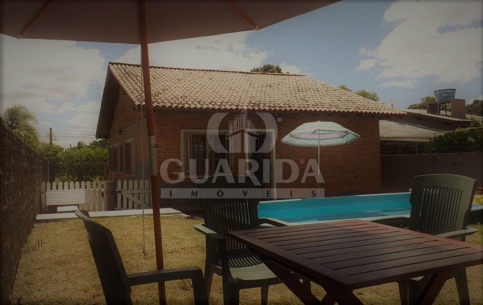 Casa mobiliada 3 dormitórios e piscina Belém Novo