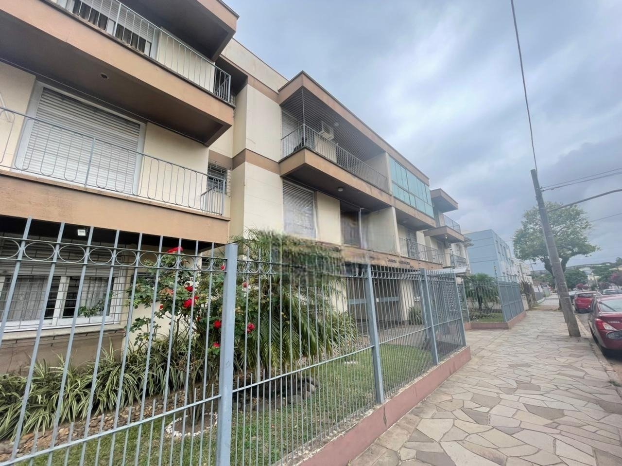 Apartamento 3 dorm, Medianeira, 96m², R$ 400mil