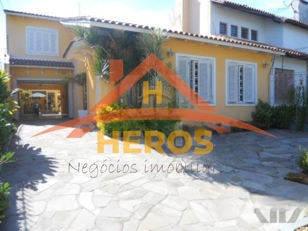 Casa 4 dorm, 254m², Ipanema, R$2,5 milhões