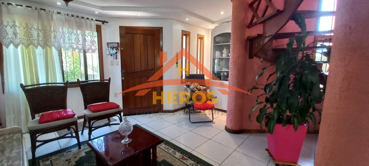 Casa 3 dorm, 200m², Vivendas Nova Ipanema R$498mil
