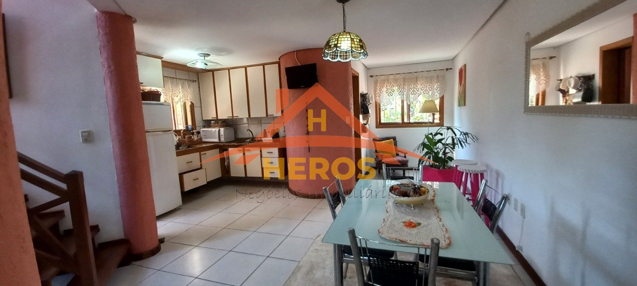 Casa 3 dorm, 200m², Vivendas Nova Ipanema R$498mil