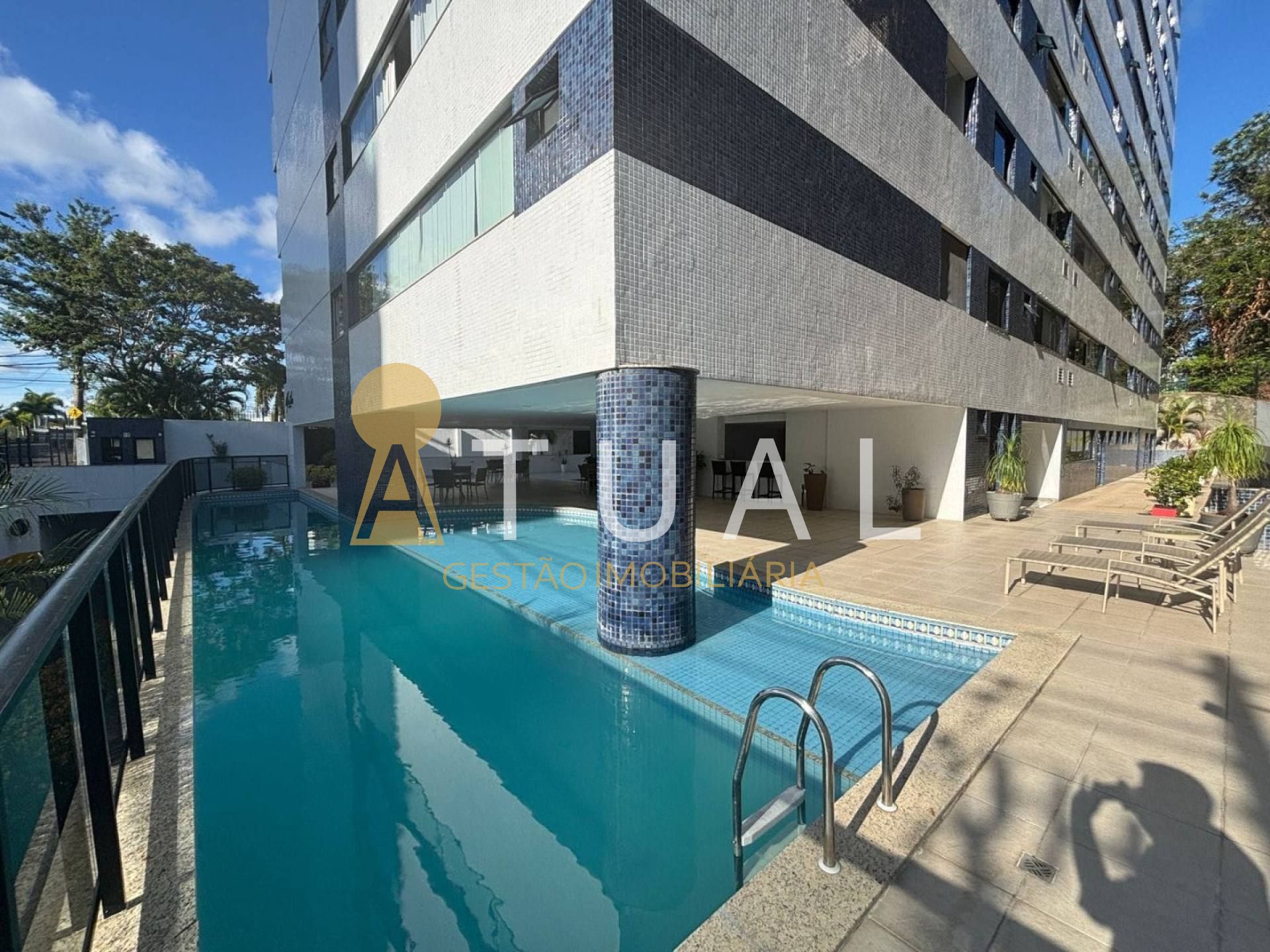 Apartamento semi mobiliado em Alphaville