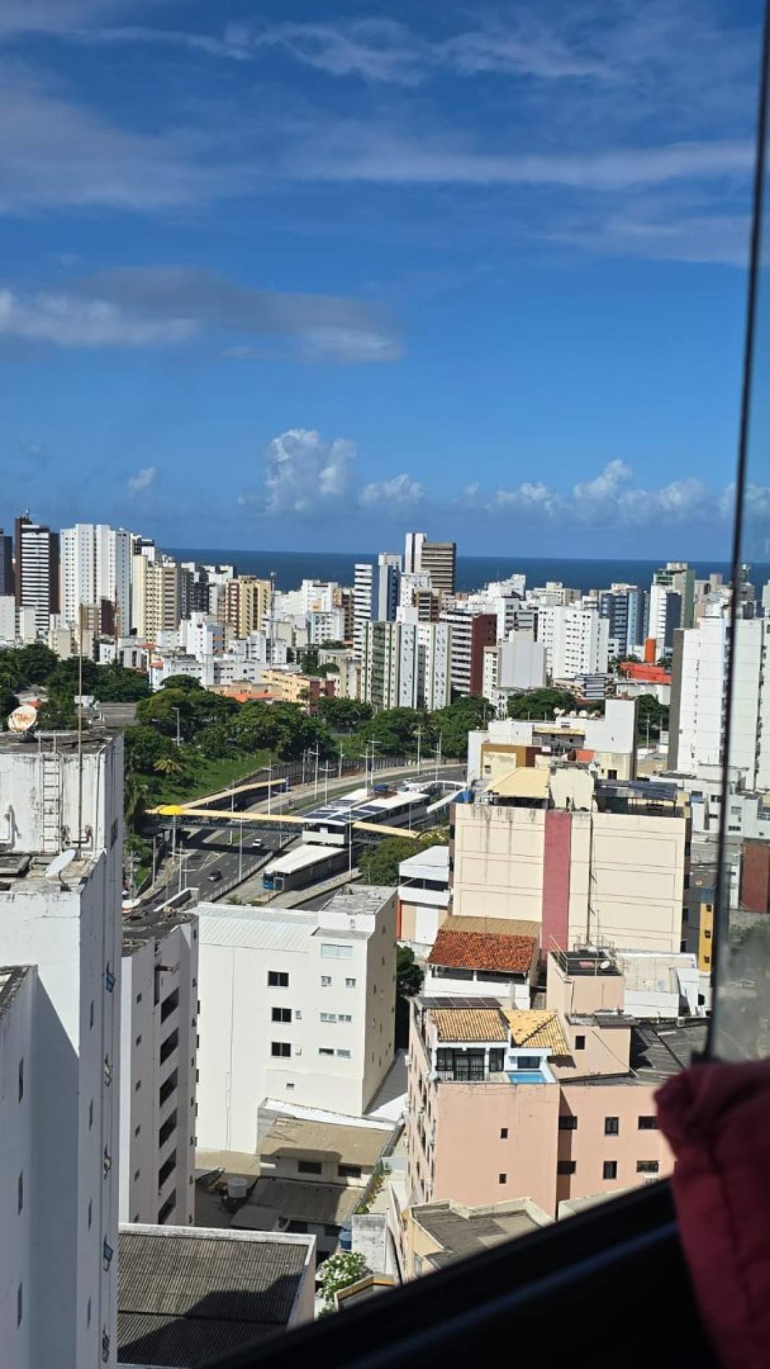 Apartamento Para Vender com 3 quartos 1 suítes no bairro Pituba em Salvador