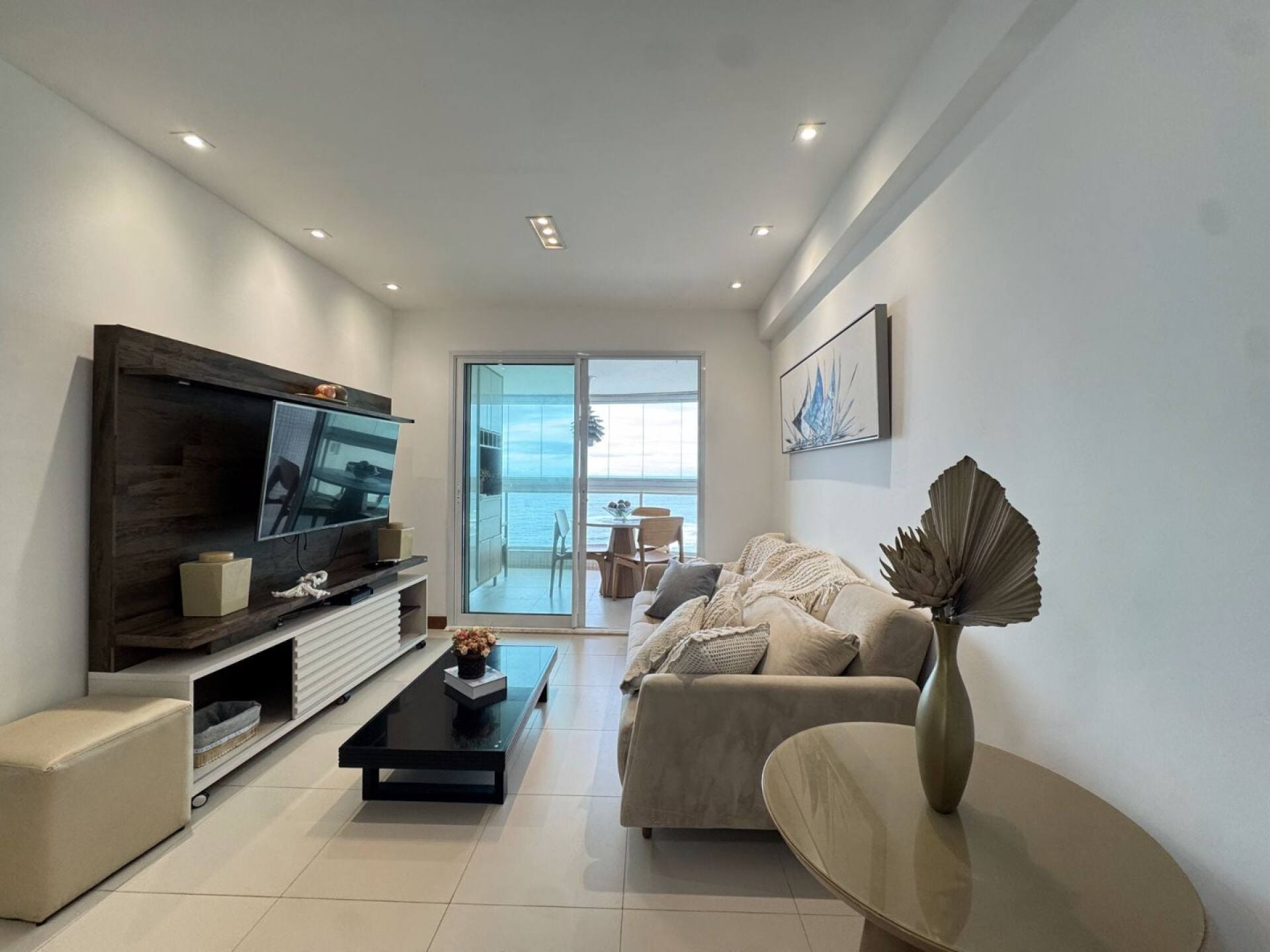 Apartamento Para Alugar com 01 quartos no bairro Pituba em Salvador