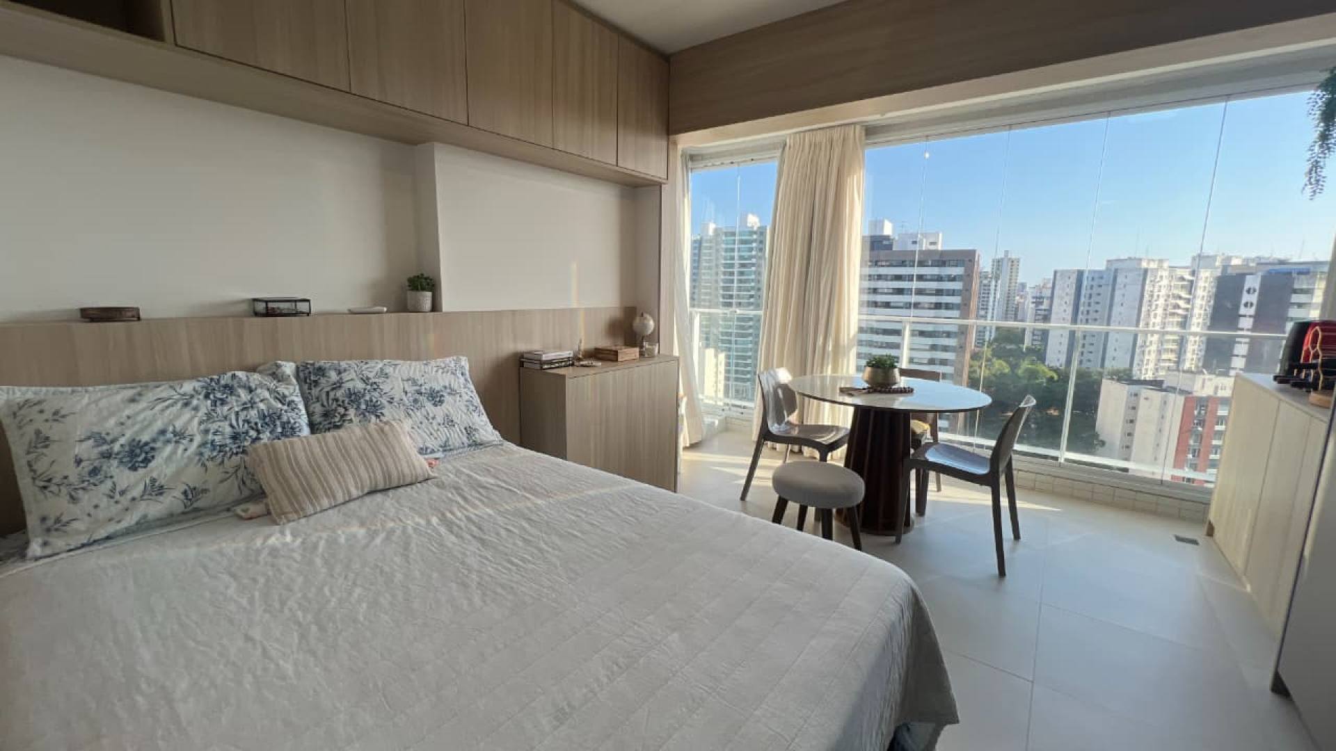 Apartamento Para Alugar com 01 quartos no bairro Caminho das Árvores em Salvador